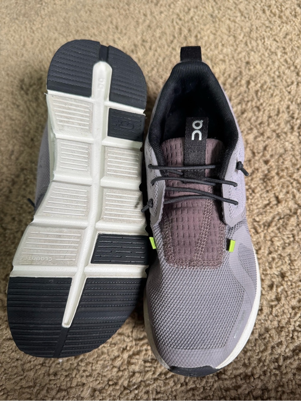 On Running Men’s Sneakers in Gray with Black and Purple Accents